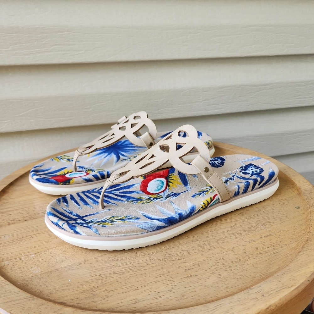 Soul Naturalizer Janice thong sandals